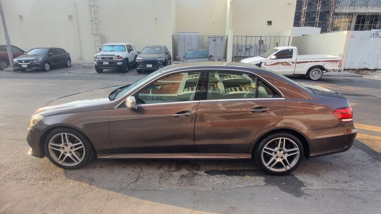 Jeddah, Vehicles, Cars & Trucks , SAR 60,  Mercedes-Benz 300E,  2014,  Automatic,  187000 KM,  Excellent Condition