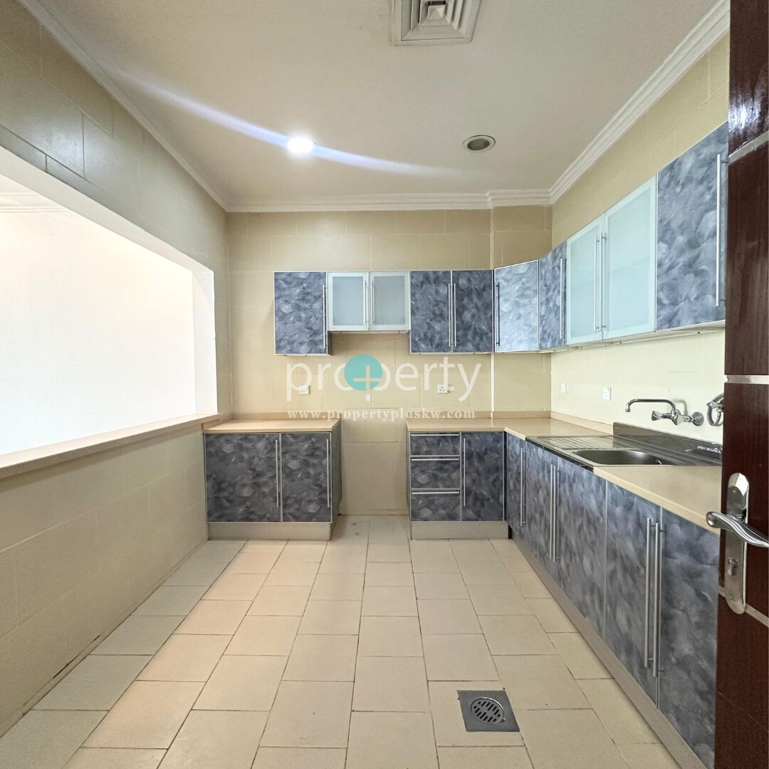 Kuwait City, Apartments, Flats, Houses & Villas, KWD 550/month,  3 BR,  Furnished 3 Bedroom Apartments With Balcony For Rent In Sulaibikhat