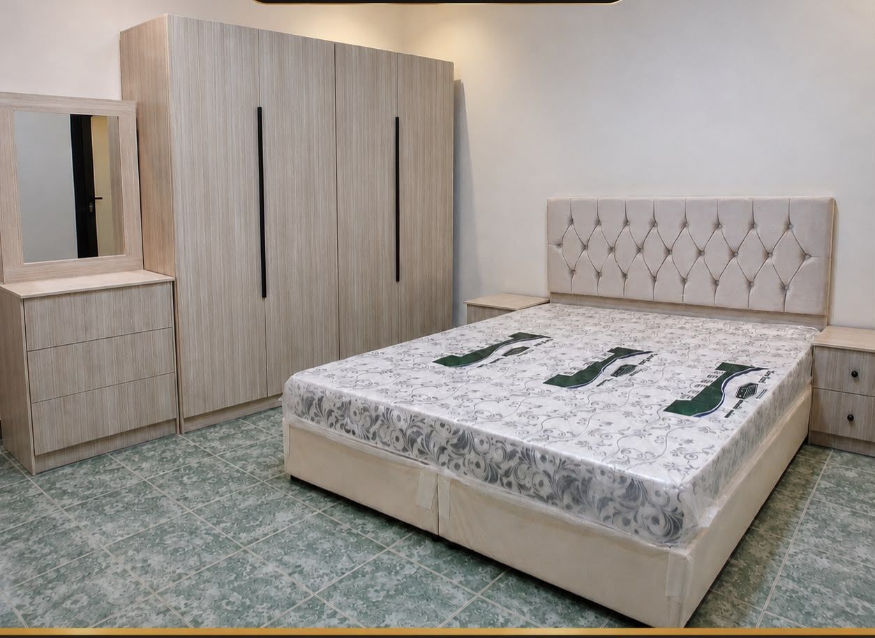 Jeddah, Furniture, SAR 1,  Complet Bedroom Set Available Brand New With Best Quality In All Colors Available