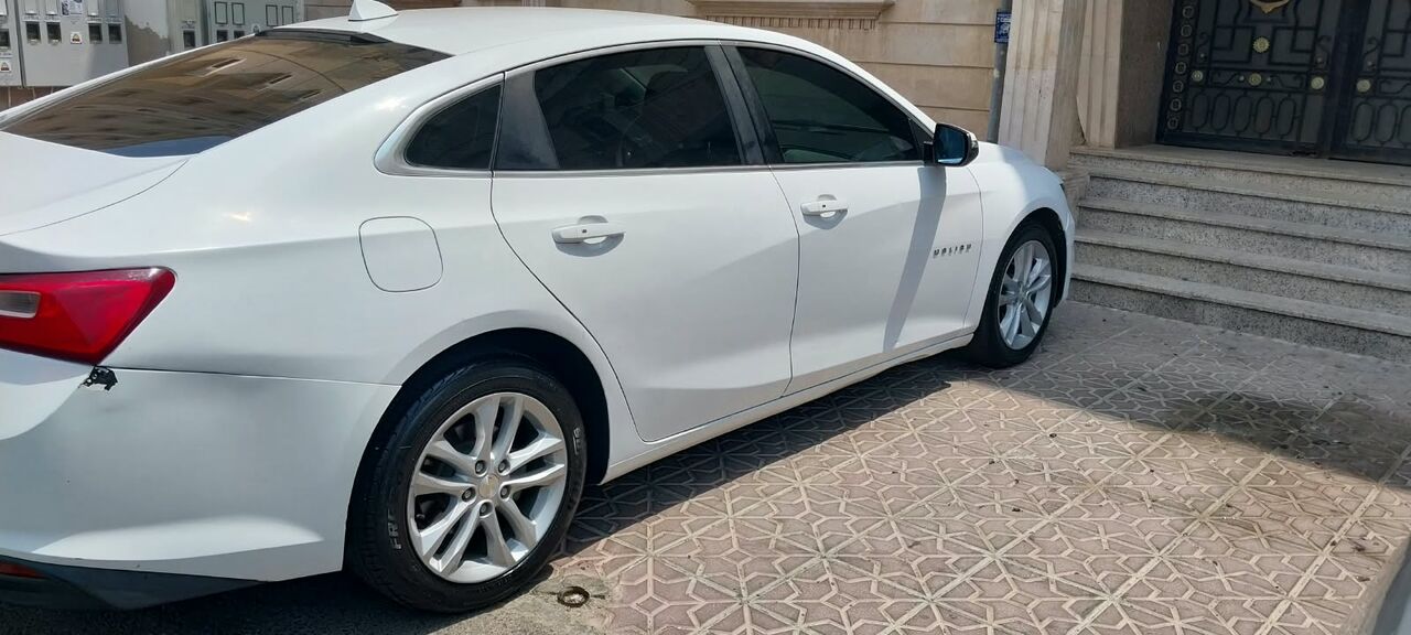 Jeddah, Vehicles, Cars & Trucks , SAR 38000,  Chevrolet Malibu,  2017,  Automatic,  338000 KM,    White