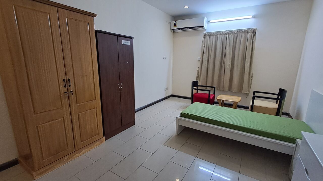 Mahooz, Bedspace For Rent, BHD 75/month,  Fully Furnished Bed Space[] For Gents] Available In Mahooz With EWA