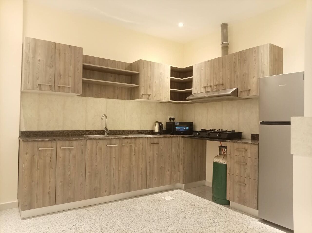 Adliya, Apartments, Flats, Houses & Villas, BHD 330/year,  2 BR,  Fully Furnished 2BHK Flat For Rent In Adliya With Ewa