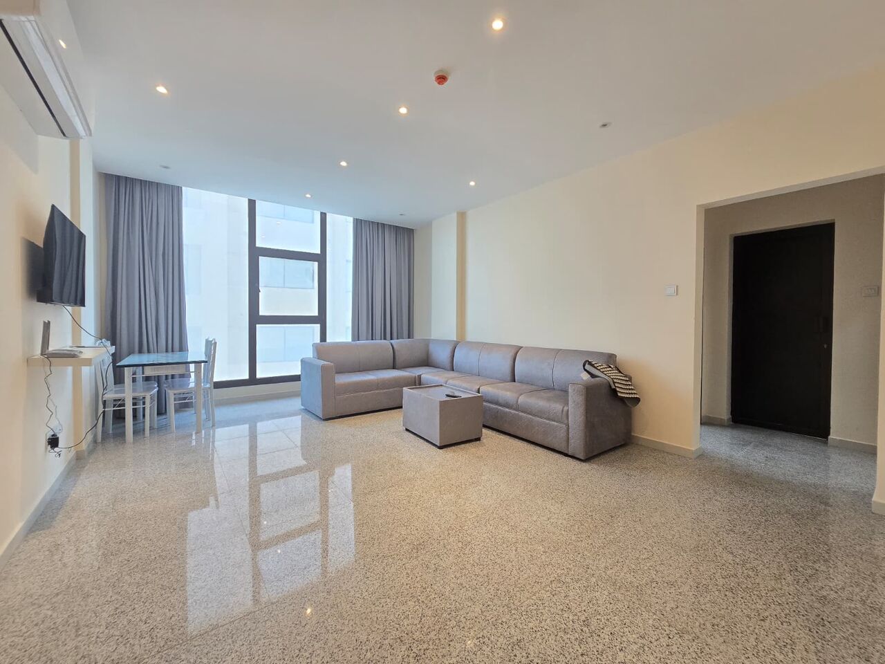 Mahooz, Apartments, Flats, Houses & Villas, BHD 350/month,  Furnished,  2 BR,  120 Sq. Meter,  2BHK Semi Furnished Apartment In Mahooz