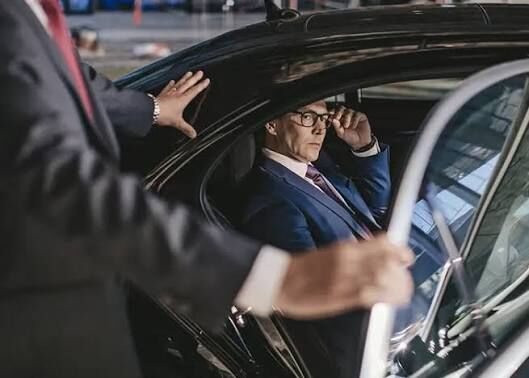 London, Travel, Taxi From Portsmouth Port To Heathrow Airport Transfers - MiniCabRide