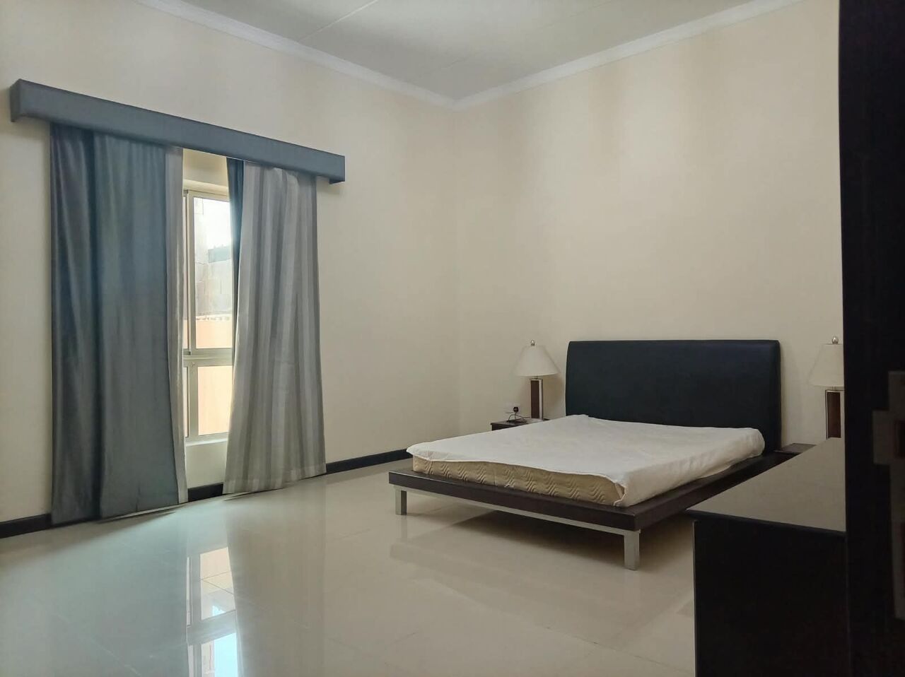 Adliya, Apartments, Flats, Houses & Villas, BHD 350/year,  2 BR,  Fully Furnished 2BHK Flat For Rent In Adliya With Ewa