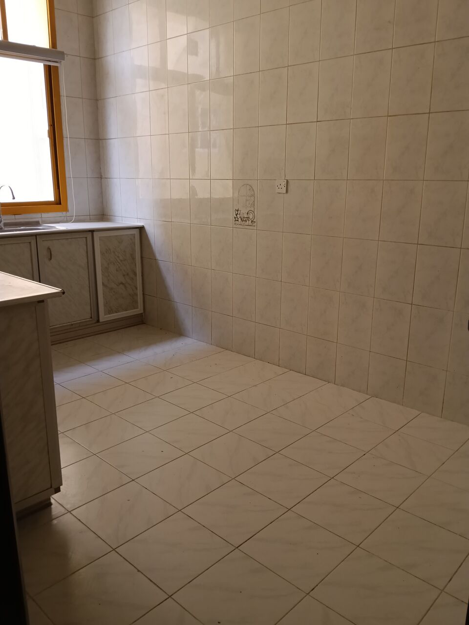 Umm Al Hassam, Apartments, Flats, Houses & Villas, BHD 190/month,  2 BR,  2 Bedroom Unfurnished Flat For Rent Without Ewa