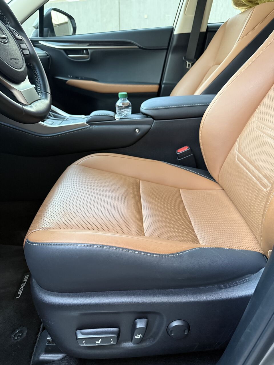 Al Andalus, Vehicles, Cars & Trucks , SAR 130000,  Lexus NX 300h,  2021,  Automatic,  28000 KM,  Lexus NX300 Single Owner Low Mileage