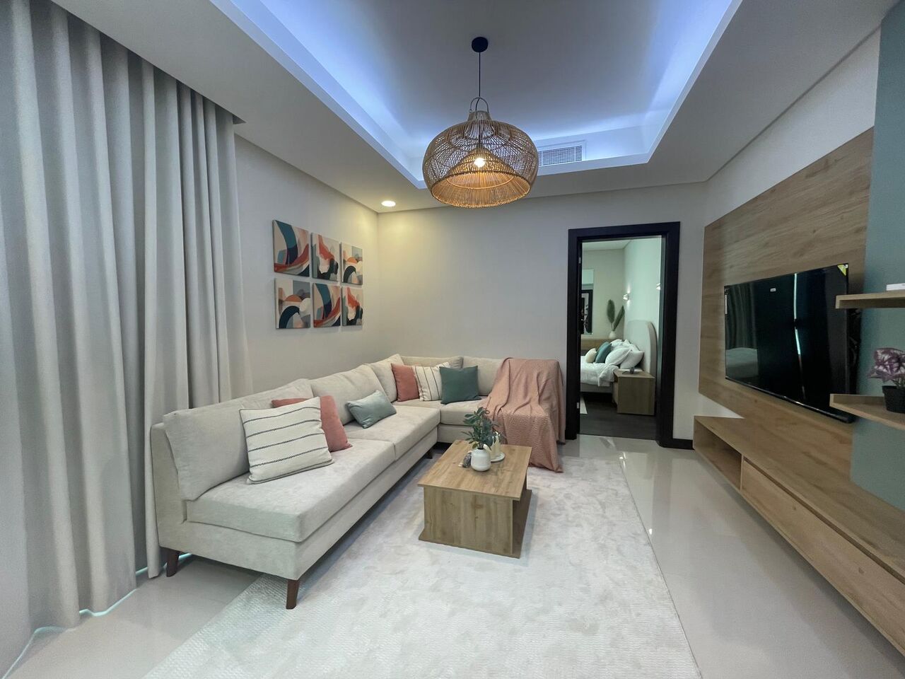 Manama, Apartments, Flats, Houses & Villas, BHD 500/month,  2 BR,  120 Sq. Meter,  2BHK Furnished Apartment In Seef