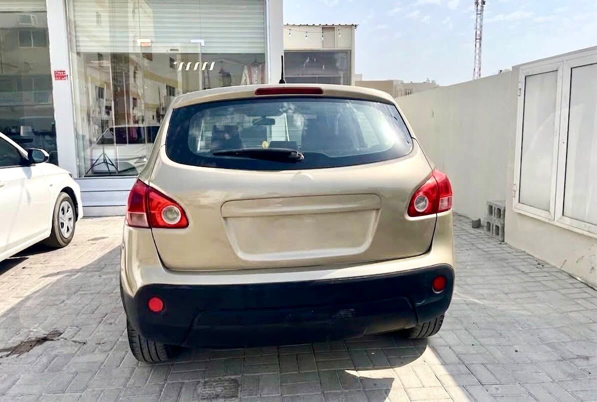Manama, Vehicles, Cars & Trucks , BHD 1300,  2008,  2008,  Automatic,  354109 KM,  NISSAN QASHQAI  FOR SALE