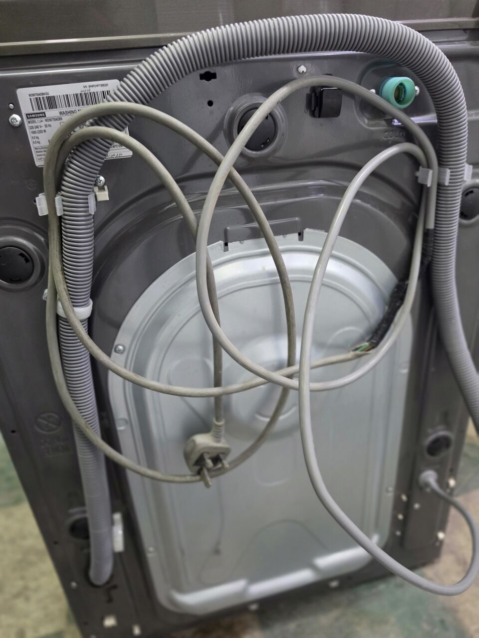Al Malaz, Appliances, SAR 1,  For Sale: Samsung 9KG Washing Machine + 6KG Dryer