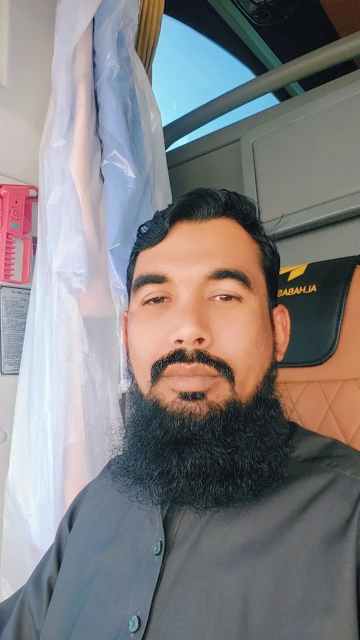 Jeddah, Job Seekers, Experienced Heavy Passenger Bus Driver Available In Jeddah
