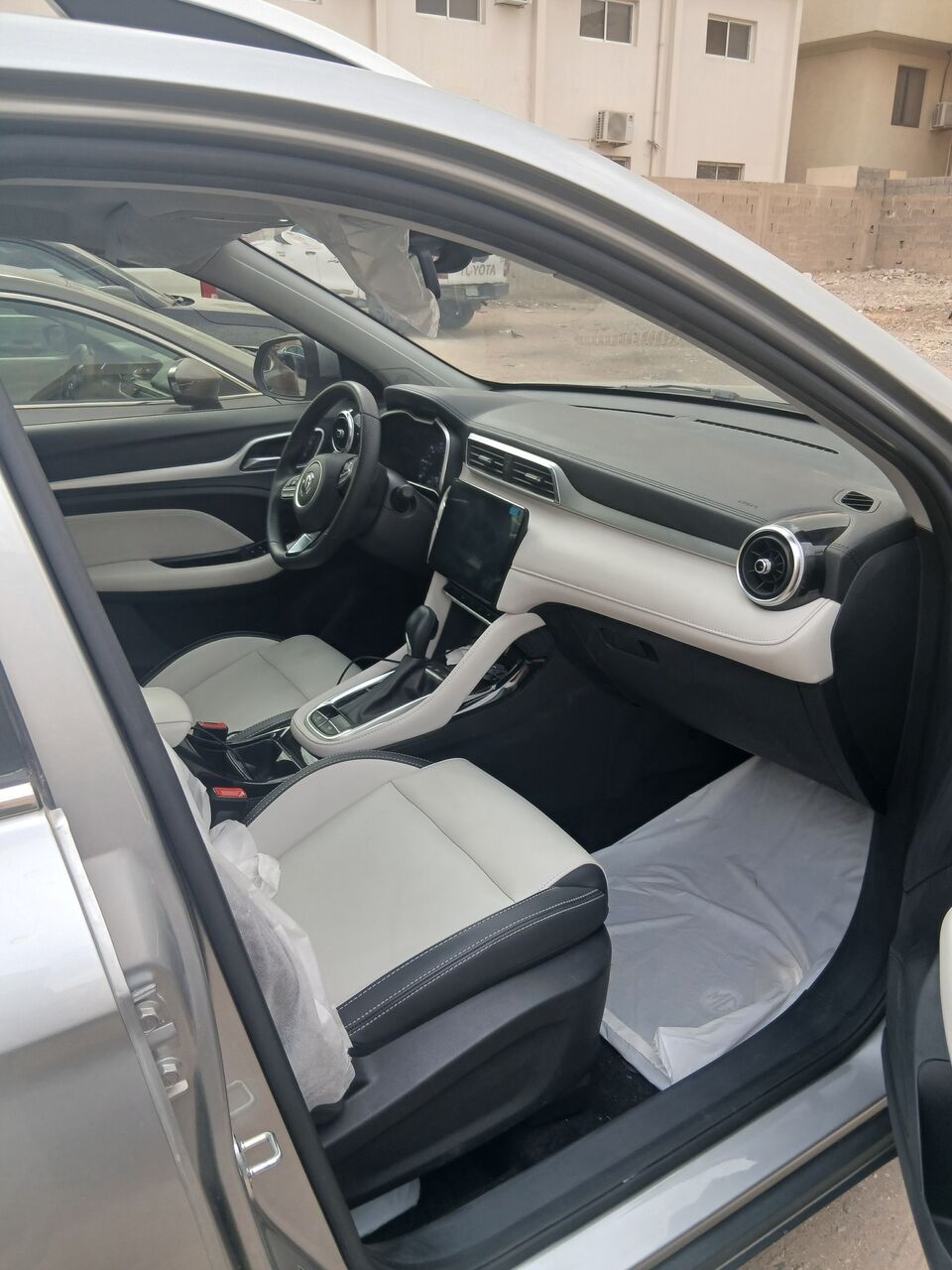 Riyadh, Vehicles, Cars & Trucks , SAR 53000,  2024 MG LUX,  2024,  Automatic,  3500 KM,  URGENT SALE