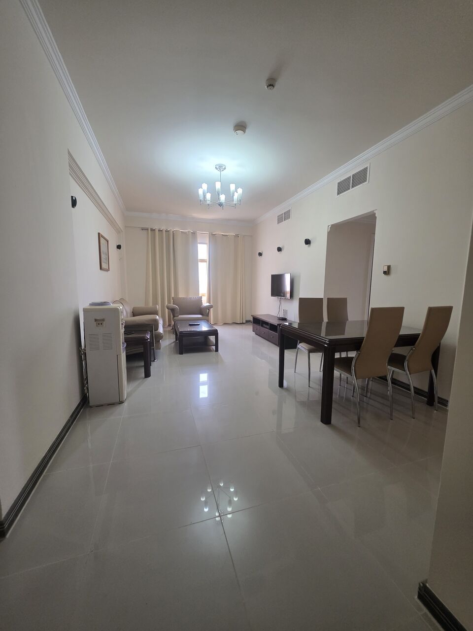 Juffair, Apartments, Flats, Houses & Villas, BHD 300/month,  1 BR,  #1BATHROOM Hall Kitchen With Electricity Fully Furnished Car Parking