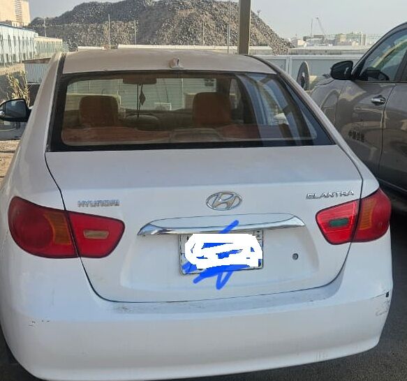Kabul, Vehicles, Cars & Trucks , Sar 11000,  HUNDAI ELENTRA,  2011,  Manual,  400000 KM,    . (Madena )