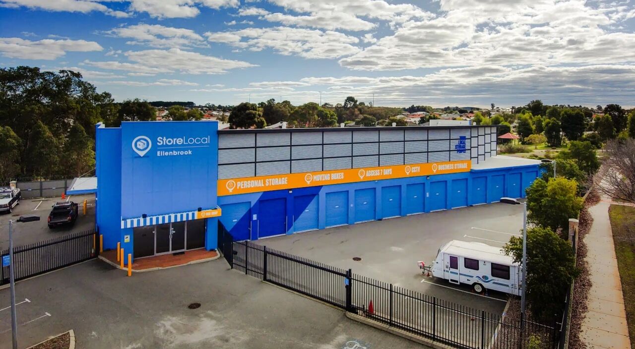 Sydney, Business, StoreLocal Ellenbrook
