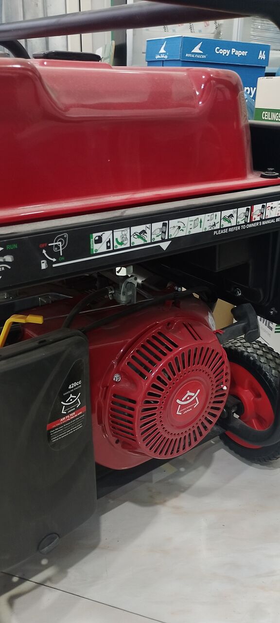 Thuqbah, Heavy Equipment, SAR 4200,  Generator Gs 7000v