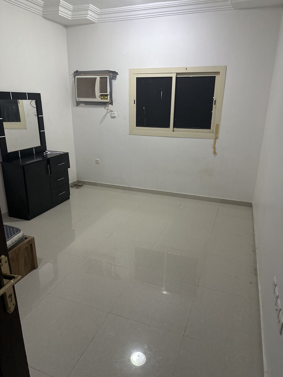 Madinah, Rooms for Rent, SAR 1000/month,  Separate Bachelor Room For Rent