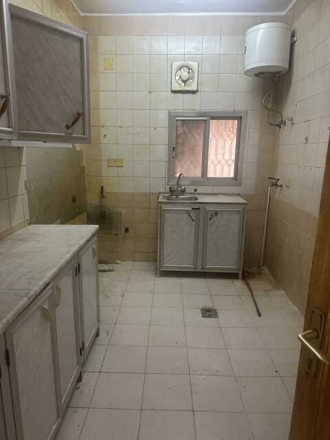 Olaya, Apartments, Flats, Houses & Villas, SAR 40000/year,  3 BR,  Flat For Rent In Al-Olaya District, Behind Elite Hospital.