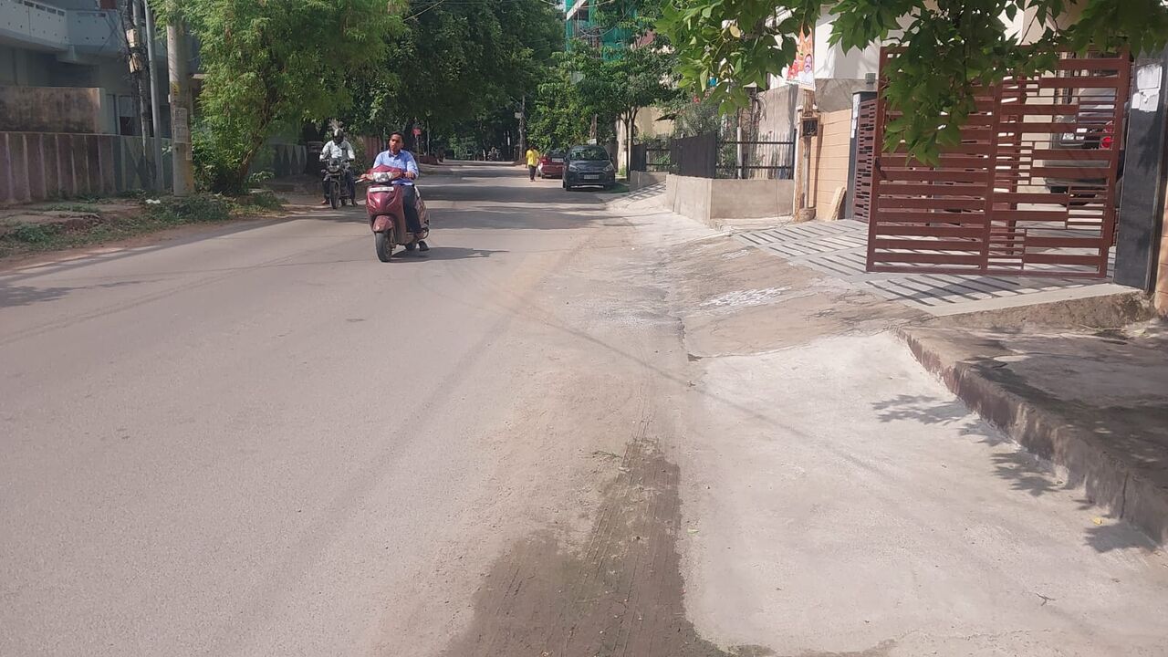 Hyderabad, Apartments, Flats, Houses & Villas, INR 1/month,  Studio,  366 Sq. Yard,  PREMIUM OLD HOUSE PROPERTY FOR SALE &ndash; SBI / BANK COLONY