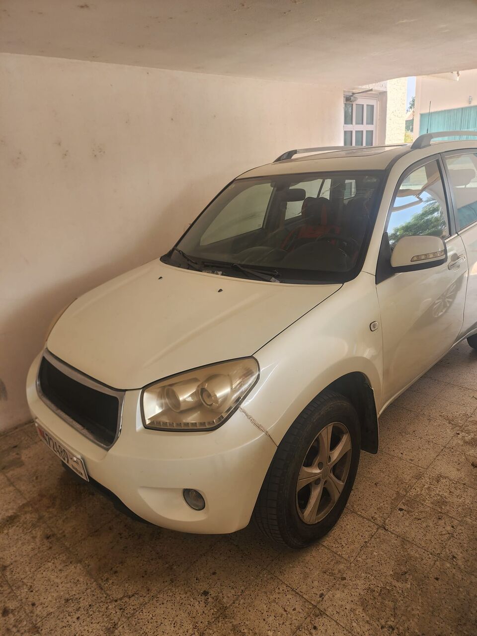 Manama, Vehicles, Cars & Trucks , BHD 900,  Mitsubishi SUP,  2014,  Automatic,  145000 KM,