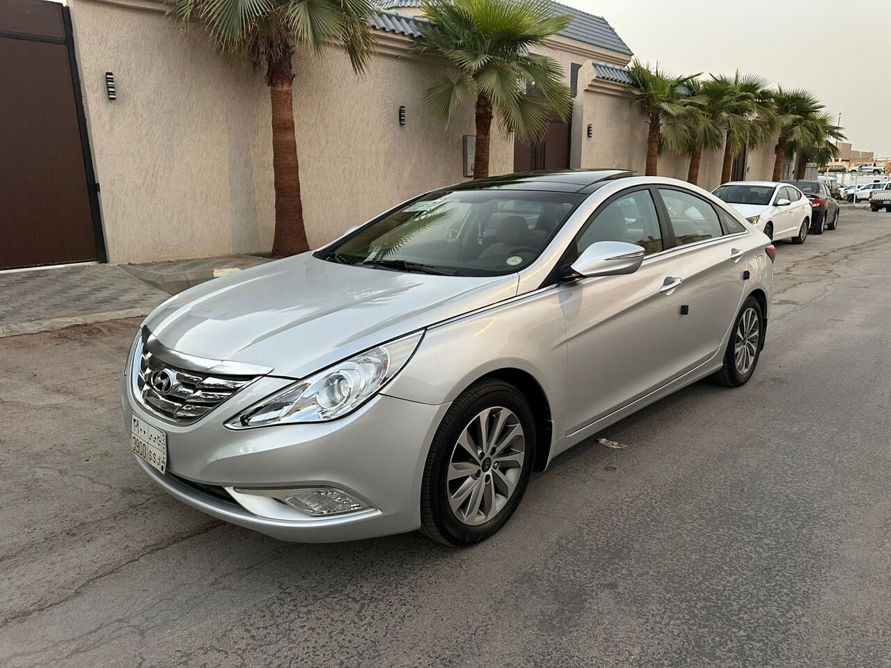 Riyadh, Vehicles, Cars & Trucks , SAR 25000,  Hyundai Sonata,  2014,  Automatic,  394000 KM,    Fully Loaded With Panorama Sunroof For Sales (2nd Owner)