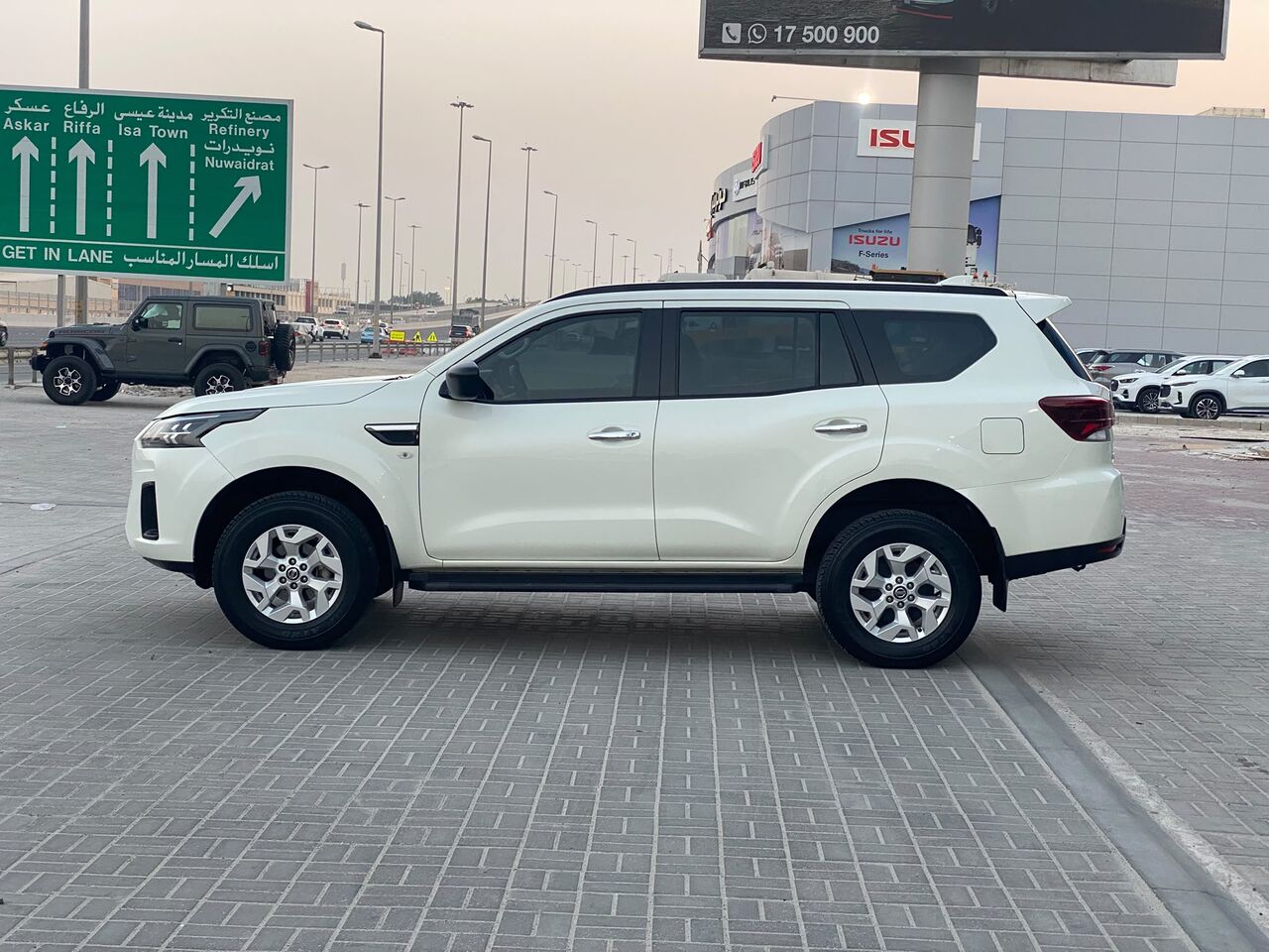 Manama, Vehicles, Cars & Trucks , BHD 7500,  Nissan X-Terra SE,  2022,  Automatic,  53650 KM,    (White)