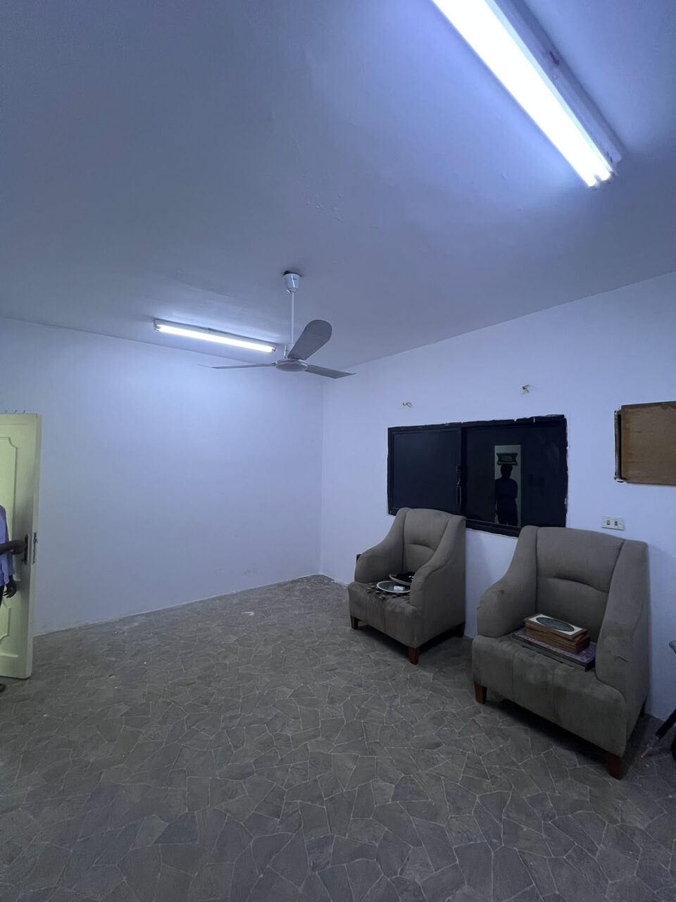 Jeddah, Bedspace For Rent, SAR 1250/month,  I Am Offering Room For Rent Only Bachelors