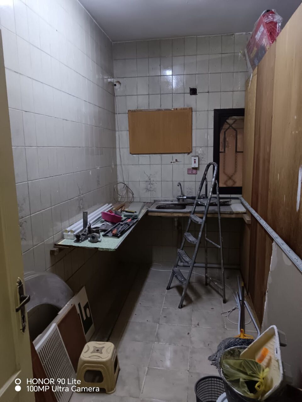 Jeddah, Bedspace For Rent, SAR 1250/month,  I Am Offering Room For Rent Only Bachelors
