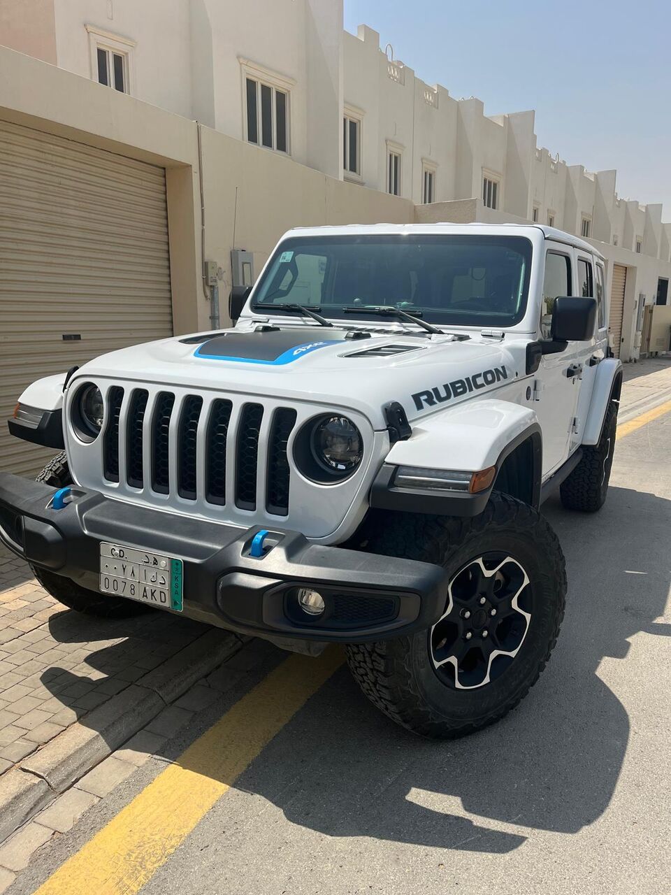 Riyadh, Vehicles, Cars & Trucks , SAR 170,  Wrangler Rubicon 4Xe,  2023,  Automatic,  29000 KM,    PHEV