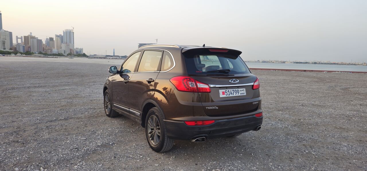 Manama, Vehicles, Cars & Trucks , BHD 1650,  Chery Tiggo 5,  2017,  Automatic,  140 KM,  2.0cc 4 Cylinder, Full Option, Neat And Clean