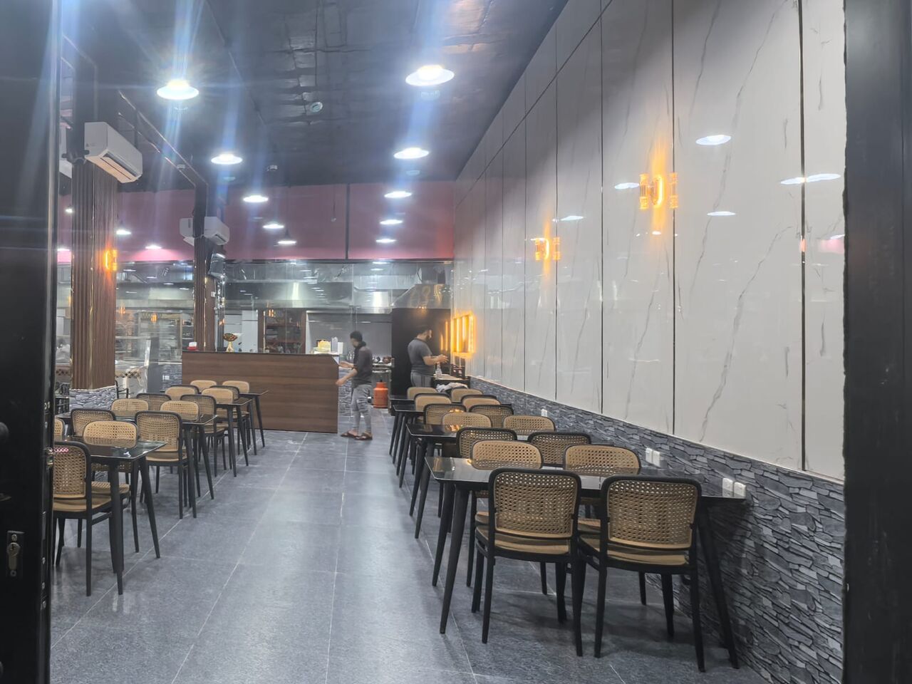 Al Rimal, Businesses For Sale, پاکستانی / بخاری / عربی ریسٹورنٹ فروخت کے لیے