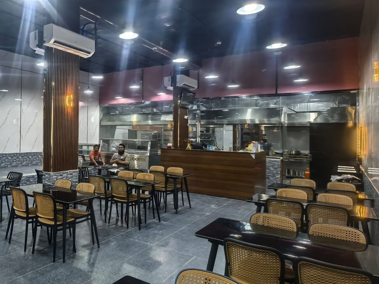Al Rimal, Businesses For Sale, پاکستانی / بخاری / عربی ریسٹورنٹ فروخت کے لیے