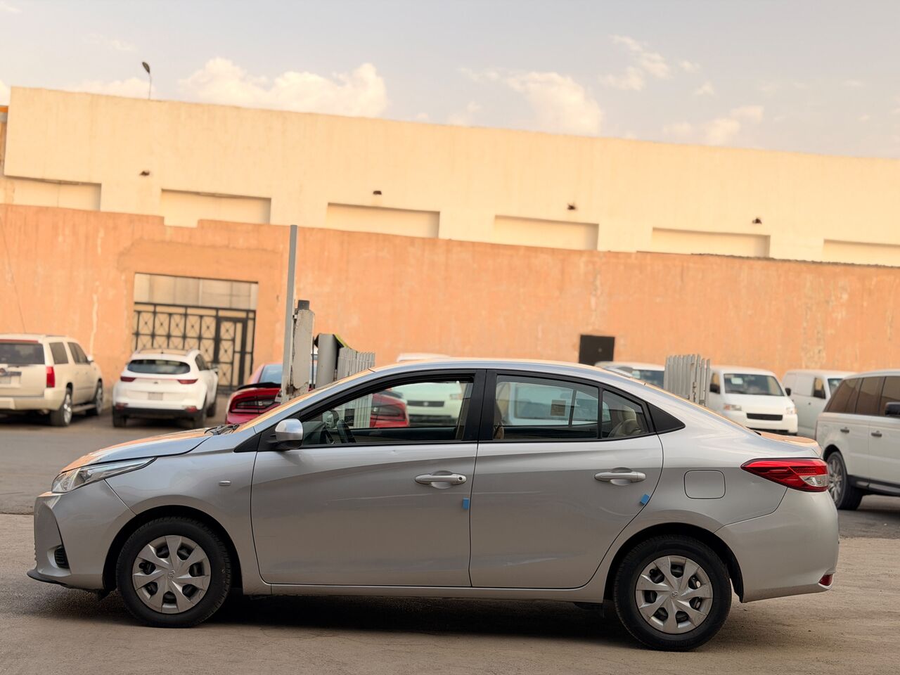 Riyadh, Vehicles, Cars & Trucks , SAR 39500,  Yaris 2022,  2022,  Automatic,  160000 KM,  Saudi Arabia Riyadh