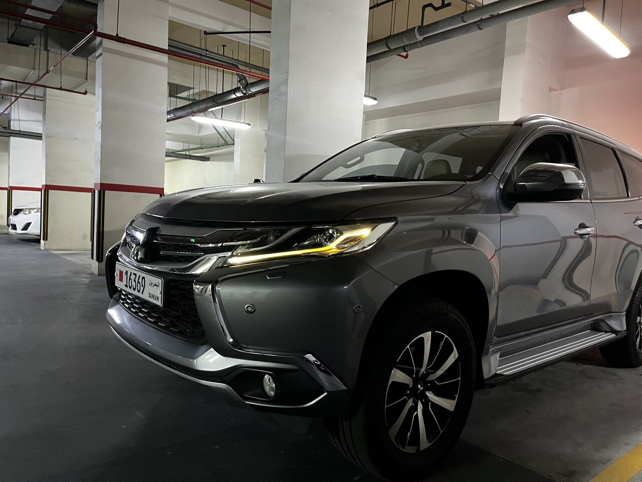 Manama, Vehicles, Cars & Trucks , BHD 4300,  Mitsubishi Montero Sport,  2016,  Automatic,  114000 KM,  Agent Services History, Super Clean, No Work Needed