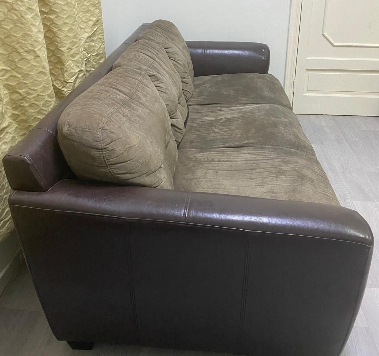 Jeddah, Furniture, SAR 100,  3 Seater And 2 Seater Sofas