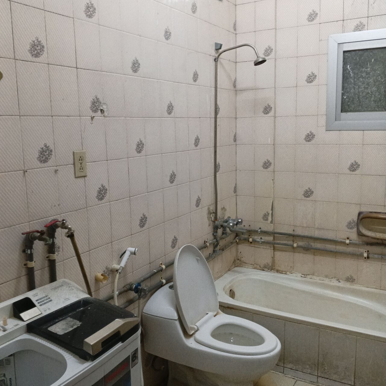 Al Khobar Al Shamalia, Rooms for Rent, SAR 700/month,  Furnished,  One Room Available In 2 Room Flat, Location Aqrabia Khobar