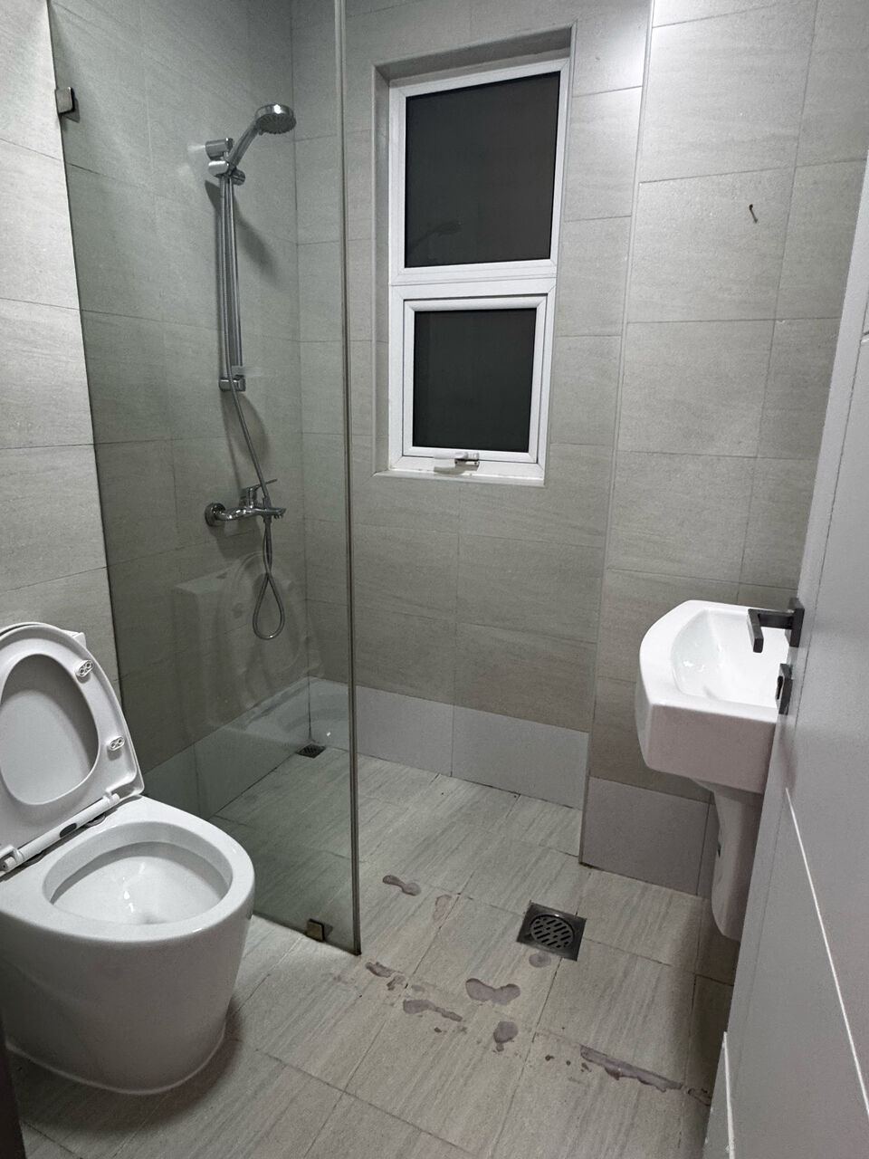 Manama, Apartments, Flats, Houses & Villas, BHD 250/month,  1 BR,  1bhk Fully Furnished Flat In Mahoos 250bd With Ewa