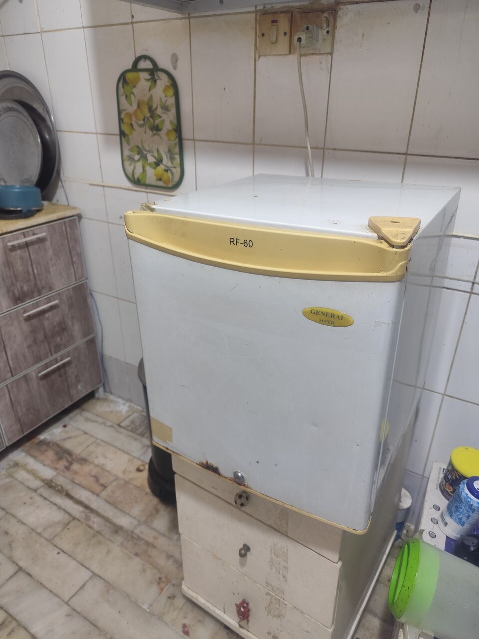 Al Baghdadyiah Al Sharqyia, Household Items, SAR 1,  Refrigerator, Washing Machine, Stove And Cylinder