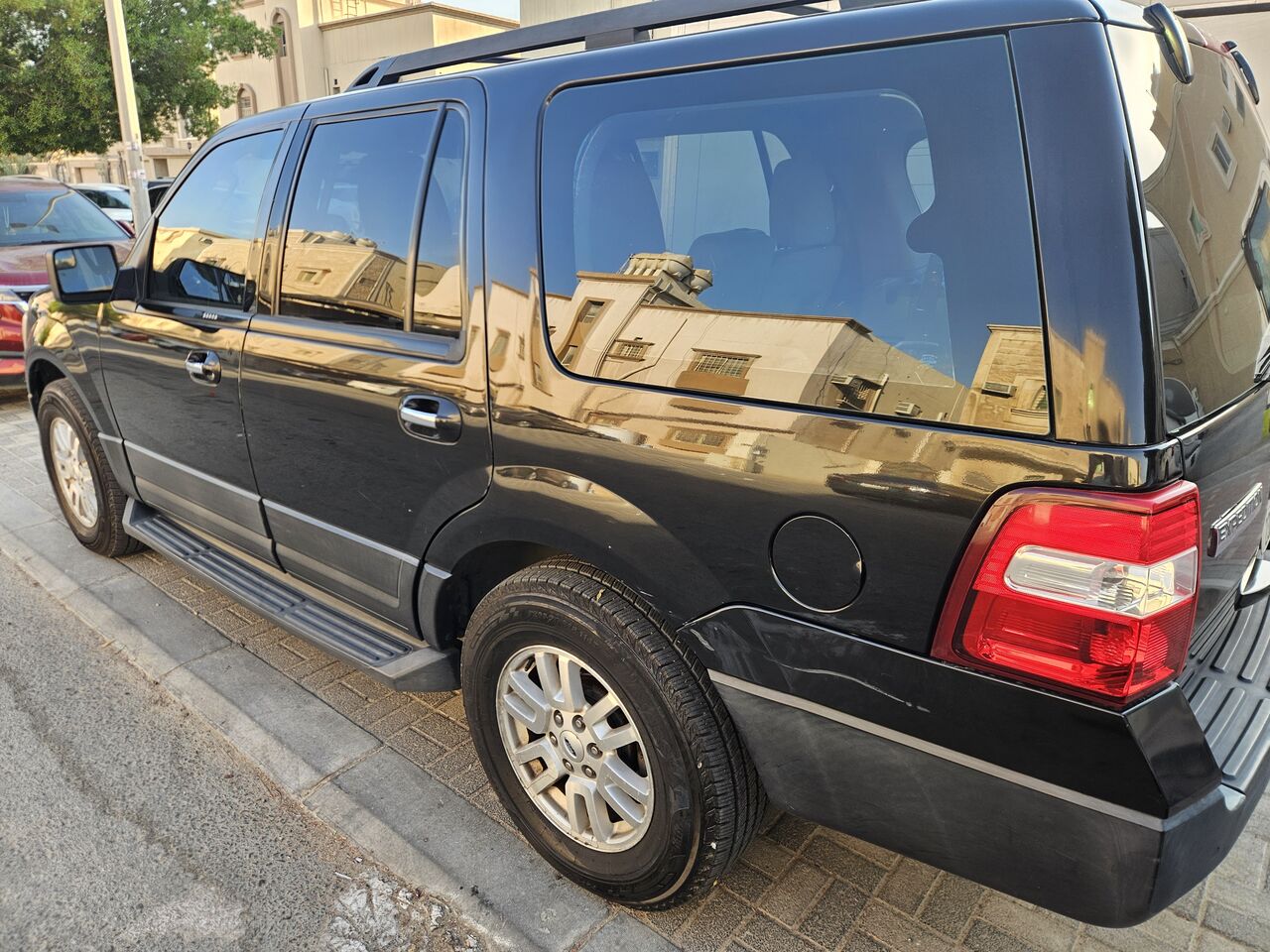 Jubail, Vehicles, Cars & Trucks , SAR 42000,  Ford Expedition,  2013,  Automatic,  215000 KM,    SAR 42000