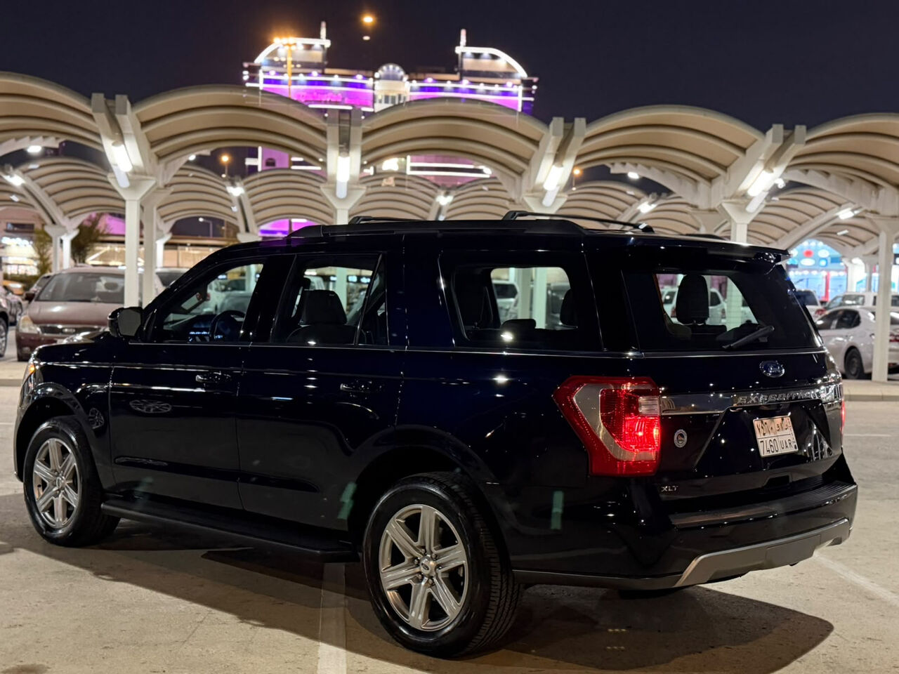 Riyadh, Vehicles, Cars & Trucks , SAR 118000,  Ford Expedition,  2021,  Automatic,  90000 KM,  For Sale:
