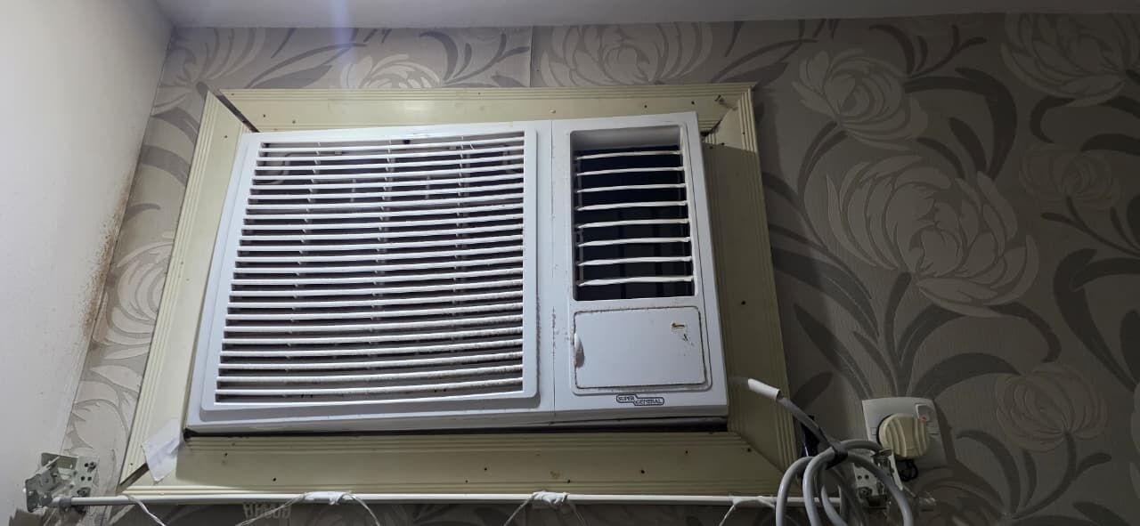 Jeddah, Electronics, Selling Household Items Due To Leaving On Final Exit