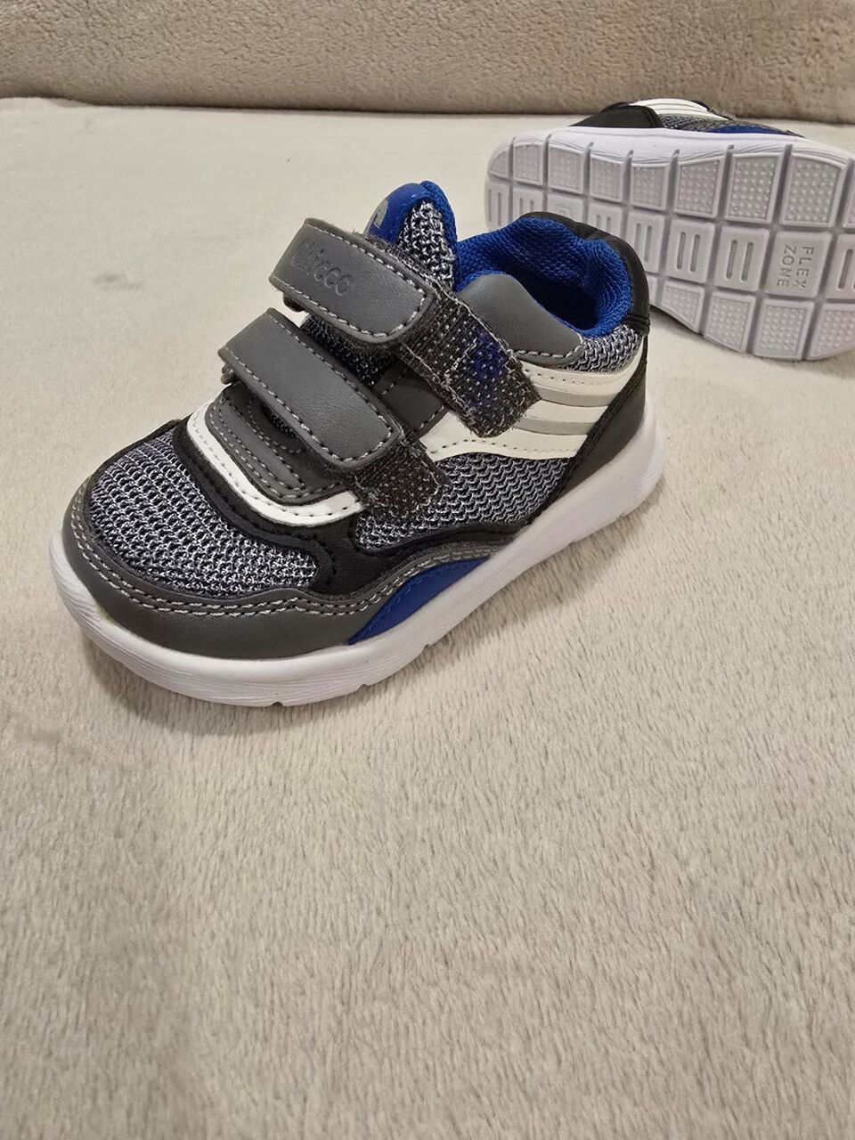 Jeddah, Baby & Kid Stuff, SAR 75,  New Sports Shoes For 6 To 12 Months Old. Size EU19