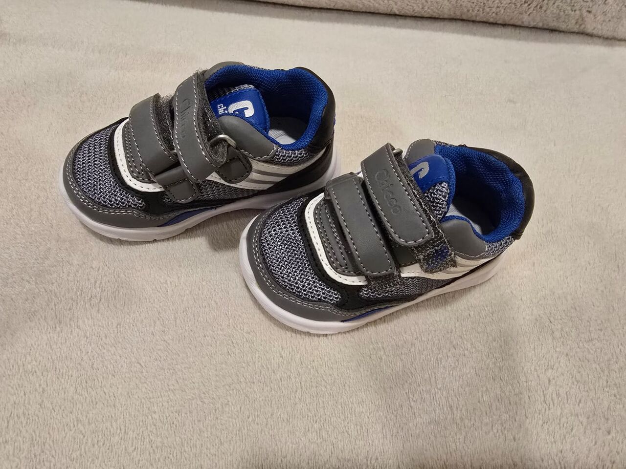 Jeddah, Baby & Kid Stuff, SAR 75,  New Sports Shoes For 6 To 12 Months Old. Size EU19