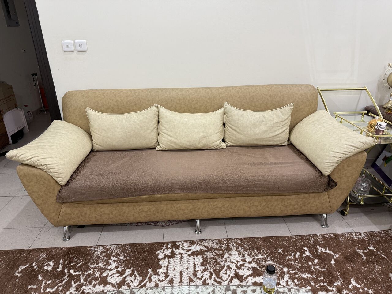 Al Malaz, Furniture, SAR 750,  Sofa Set 7 Seater Leather