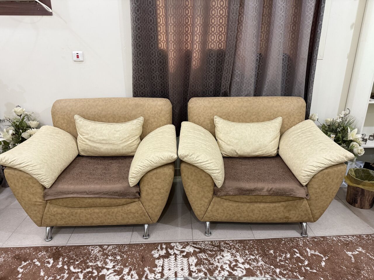 Al Malaz, Furniture, SAR 750,  Sofa Set 7 Seater Leather