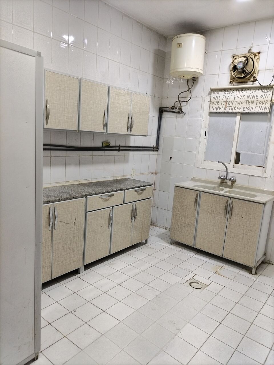Khobar, Apartments, Flats, Houses & Villas, SAR 20000/year,  3 BR,  Family Apartment For Rent (3 Rooms, Hall, Two Bathrooms, Kitchen, Two Entrances To The Flo