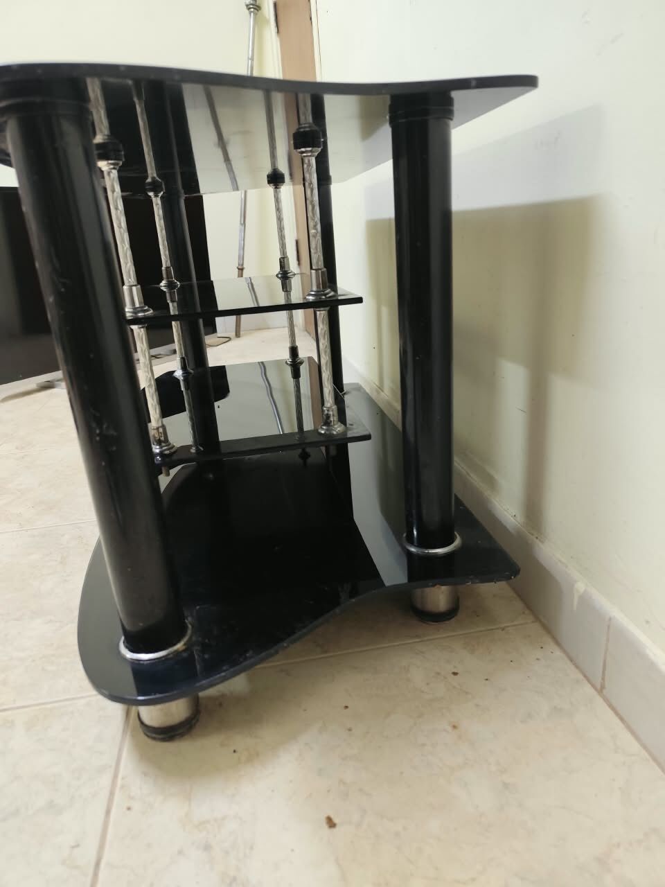 Riyadh, Furniture, SAR 100,  Tv Table For Sale