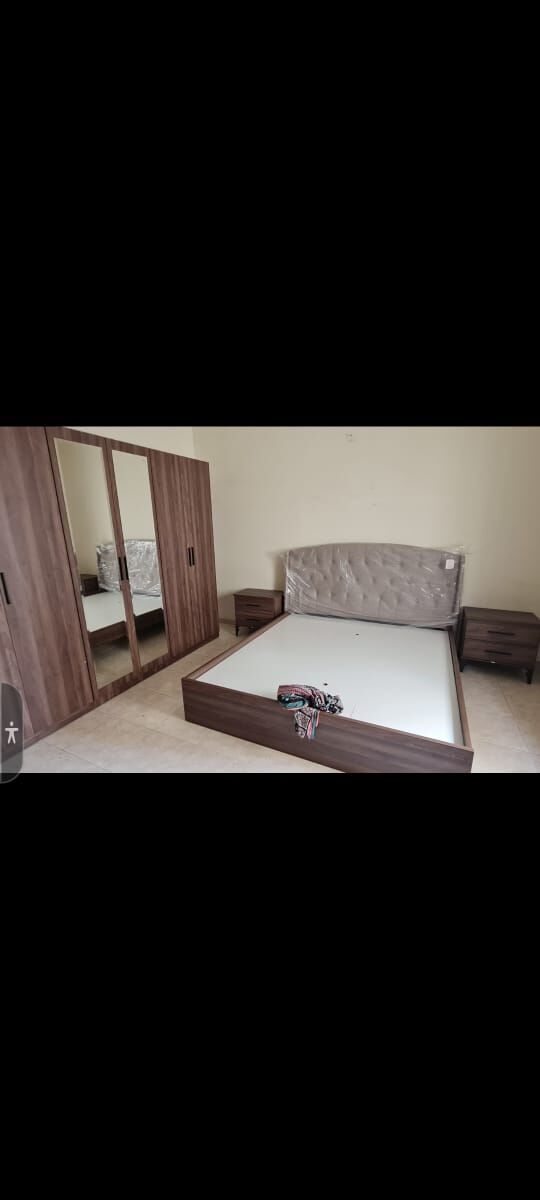 Riyadh, Furniture, SAR 2750,  Brand New Bed Set For Sale From Home Box Sale