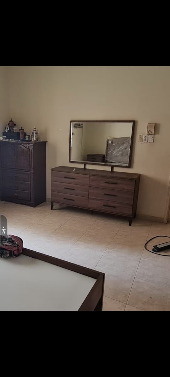 Riyadh, Furniture, SAR 2750,  Brand New Bed Set For Sale From Home Box Sale