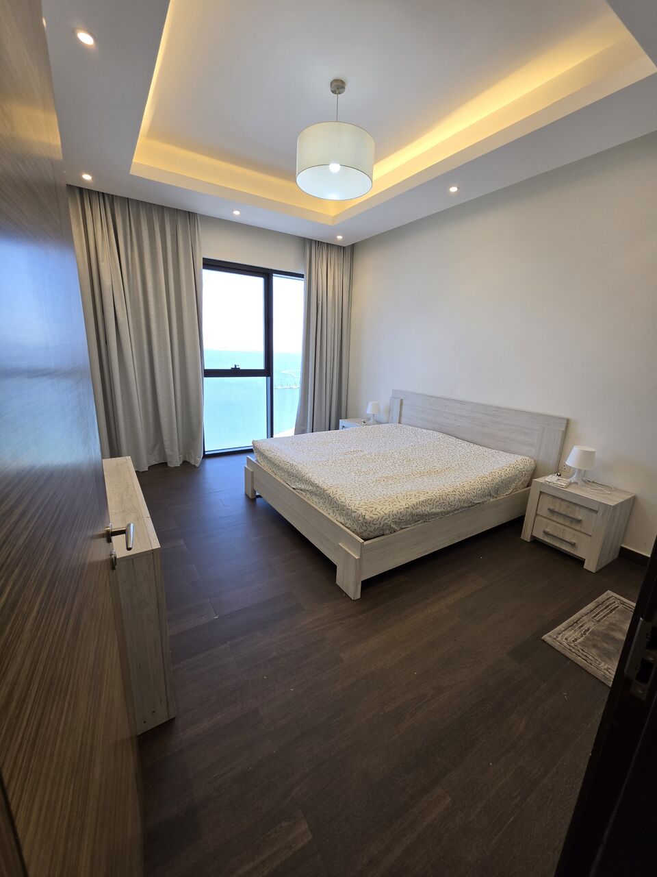 Juffair, Apartments, Flats, Houses & Villas, BHD 350/month,  1 BR,  Luxury Sea View Apartment In Juffair